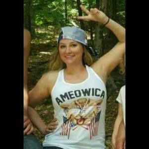 Meet your Posher, Melina